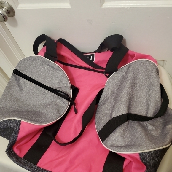 "PINK" Large Zip Close Weekender Duffle Bag, colorful, lightweight - Picture 5 of 10